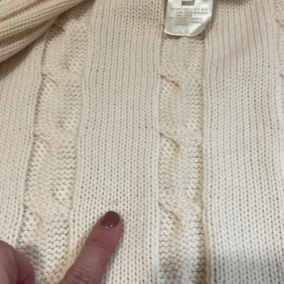 Escada Margaretha Ley Cream Cable Knit Sweater - Picture 11 of 17